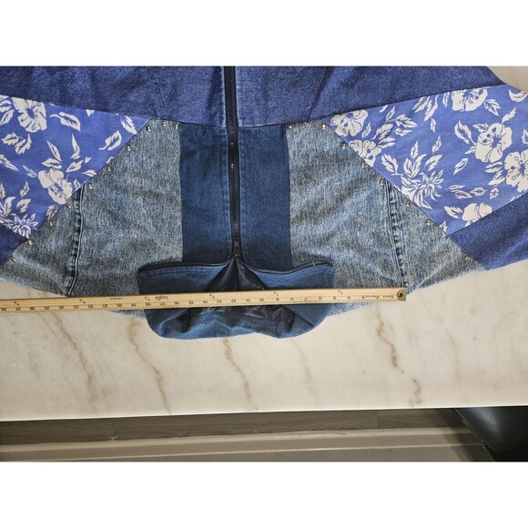 Retro Denim Bomber Jacket With Floral Accents, Size XL VINTAGE - Picture 12 of 14